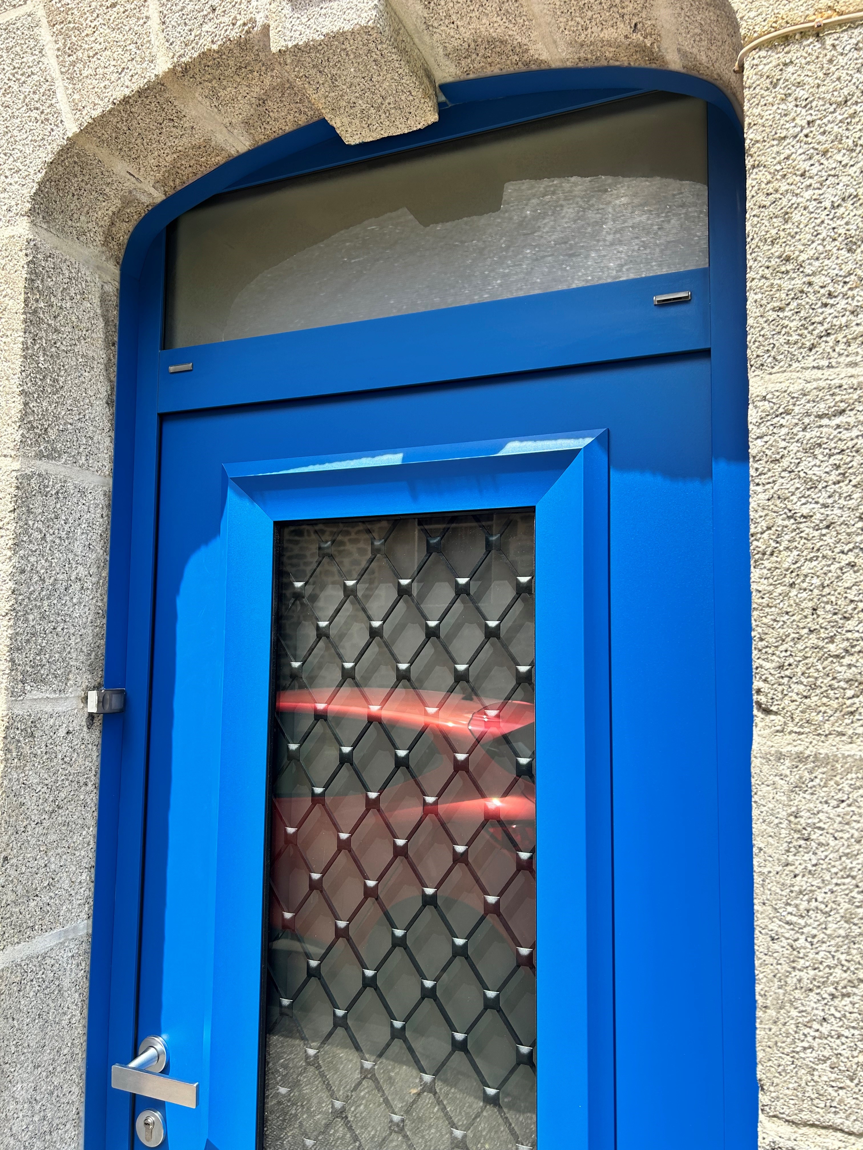Porte entrée BLEU Ploemeur région Lorient Morbihan et Sud Finistère