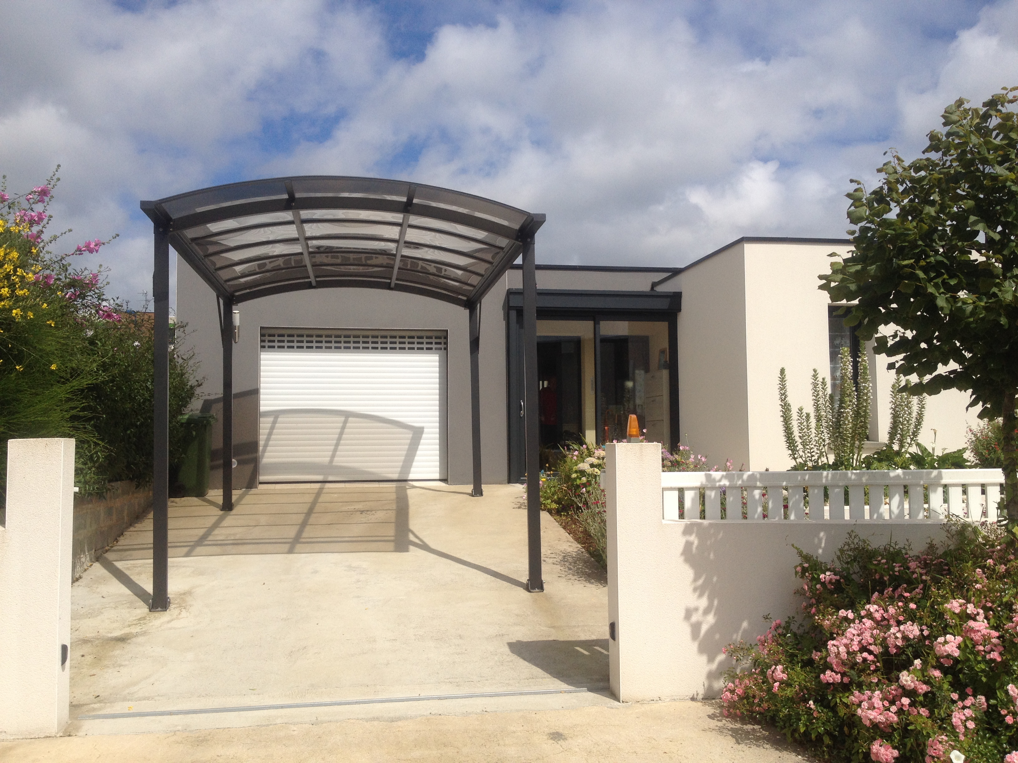Decoferm, carport à Ploemeur dans le Morbihan