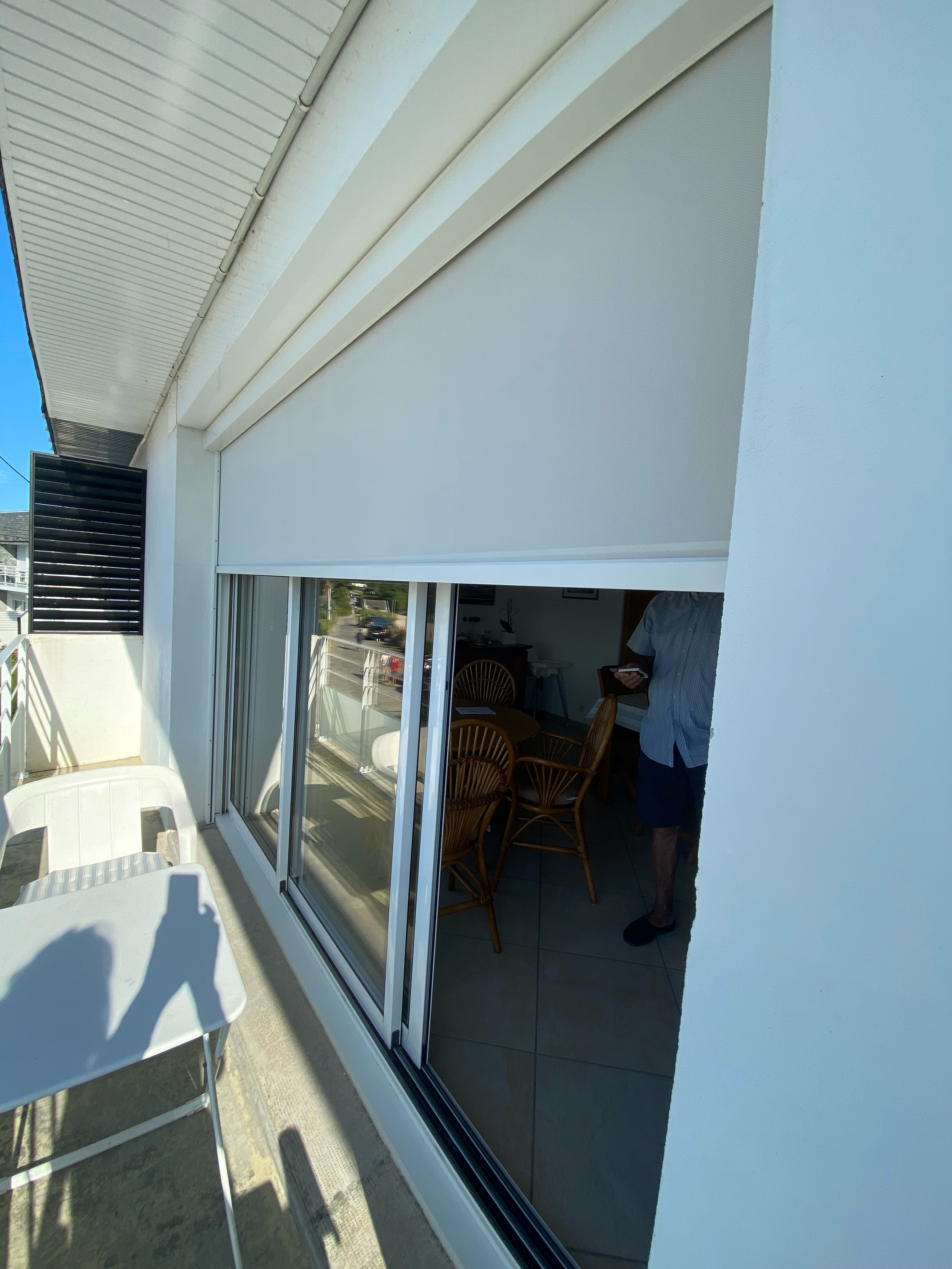 Decoferm, Screen protections solaires sur baie vitrée, Larmor Plage dans le Morbihan